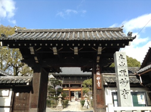 お寺３