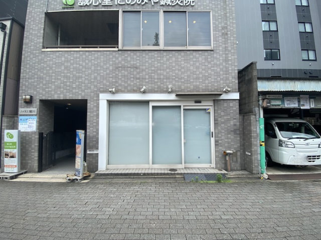 四条堀川下る。堀川通沿い1階路面店！