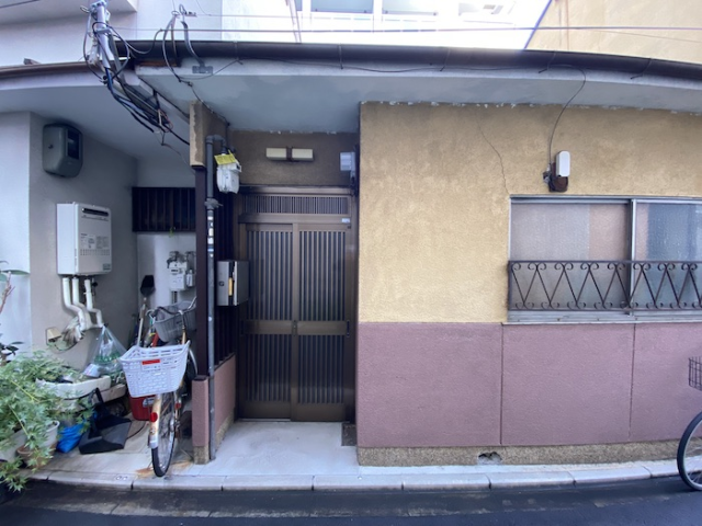 京都市南区東九条西山王町の戸建店...