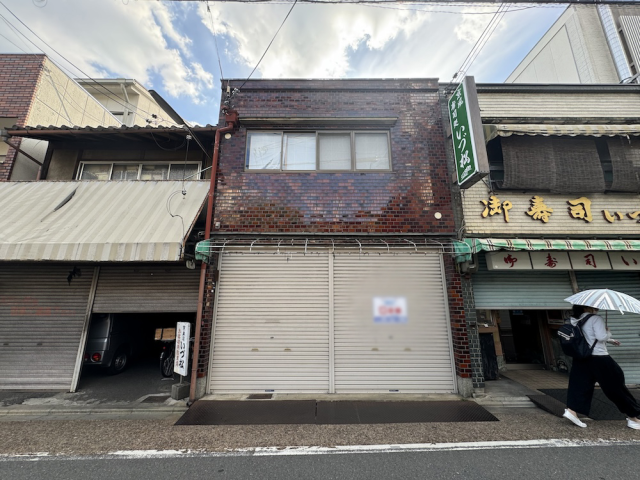 東福寺駅徒歩1分の貸店舗・事務所